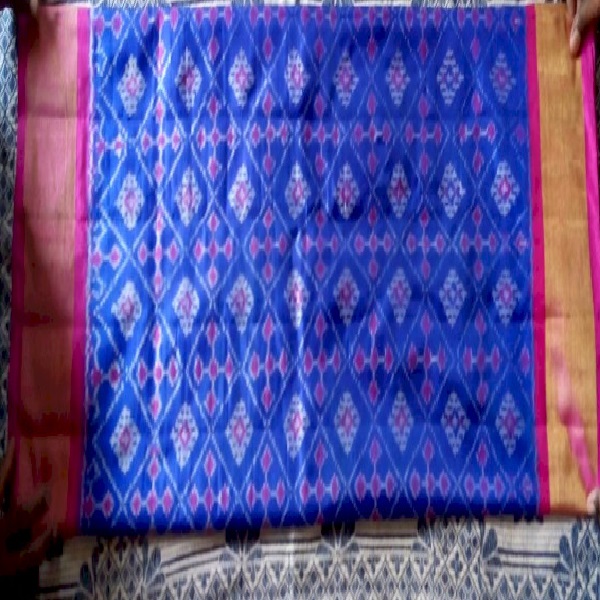 natural and artistic